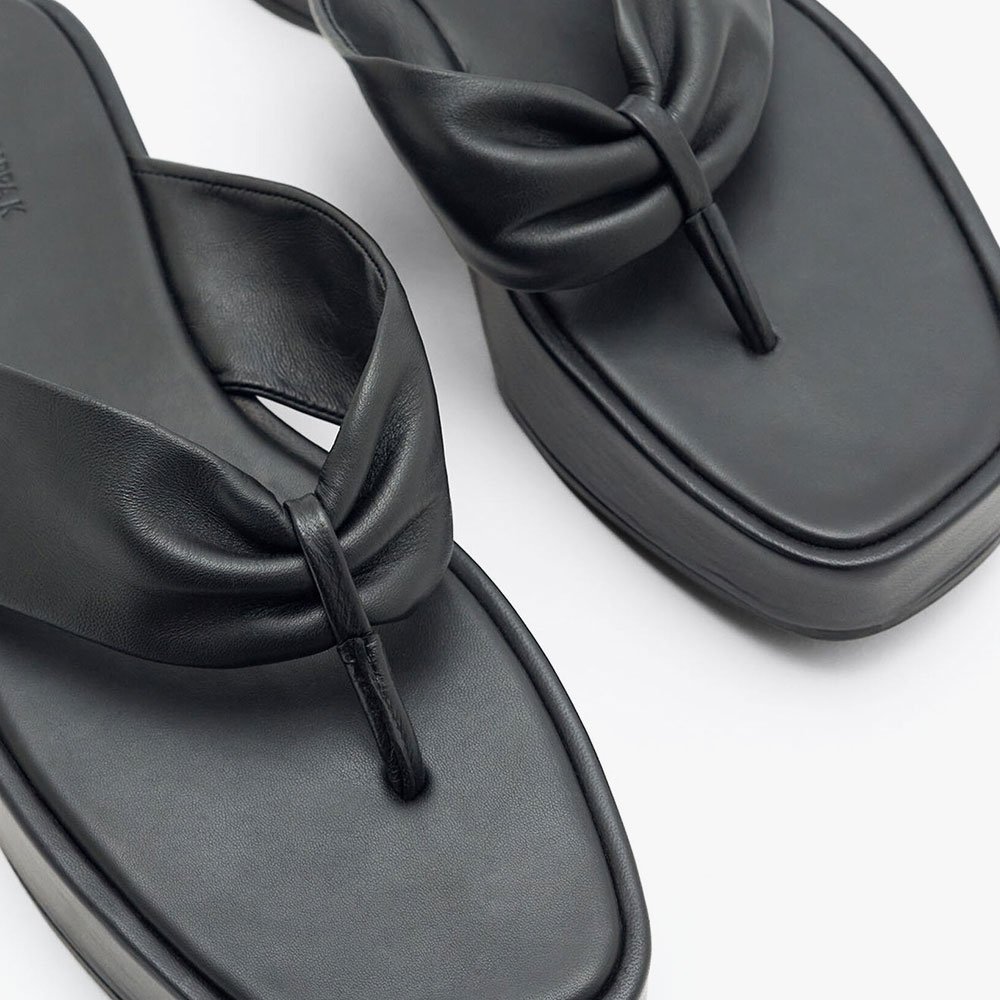 Muaddi Johana Flatform Flip Flops Amina - Image 4